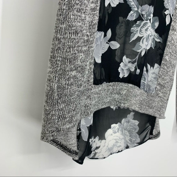 IZ Byer Static Gray Floral Print Sheer Panel High Low Thin Sweater Size XS - Picture 6 of 16